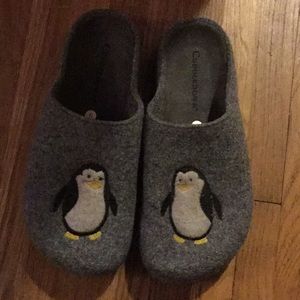 Cuddledown Giesswein Boiled Wool Penguin Slippers